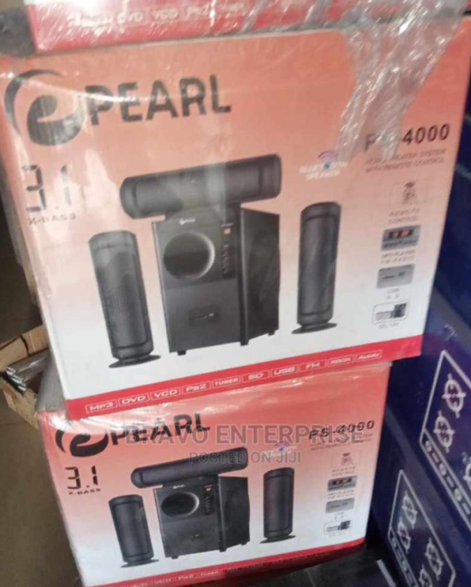Pearl Speakers